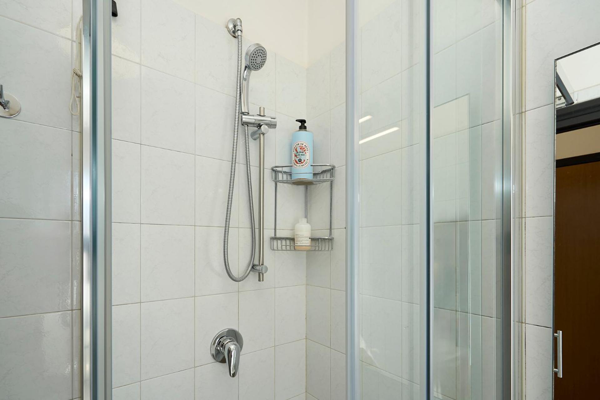 -Luminosa 5 Stars With Balcony- Wifi Netflix 15 Minutes From Duomo Apartman Milánó Kültér fotó